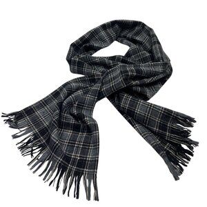 Pendleton Black & White Plaid Wool Scarf With Fringe 56 Inches Long 39n